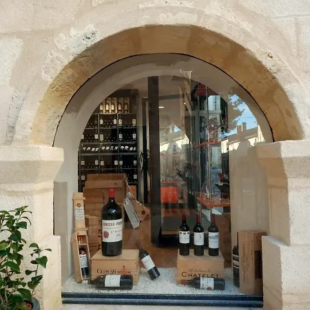 Appartement Hôtes De Ii *