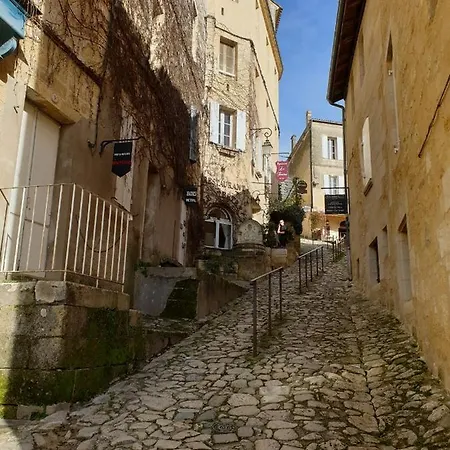 Hôtes De Ii * サン・テミリオン