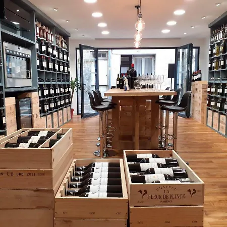 Appartamento Hôtes De Ii *