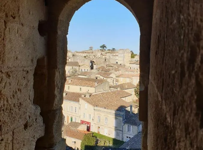 Appartamento Hôtes De Ii *