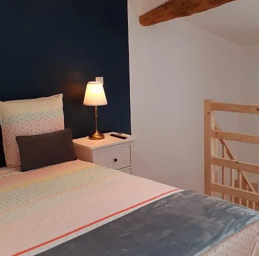 Hôtes De Ii 생테밀리옹