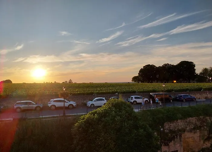 Hôtes De Ii 아파트 *