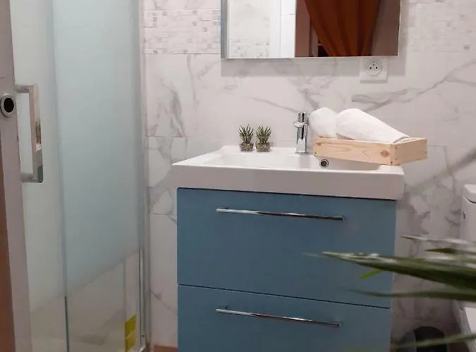 Apartment Hôtes De Ii