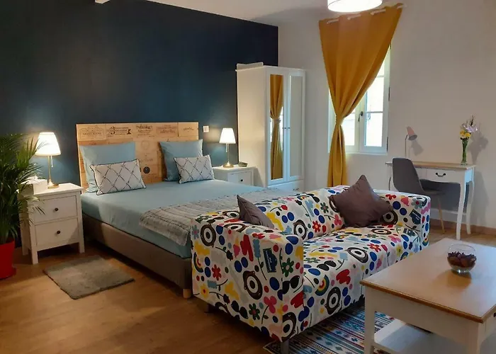 Hôtes De Ii * 생테밀리옹